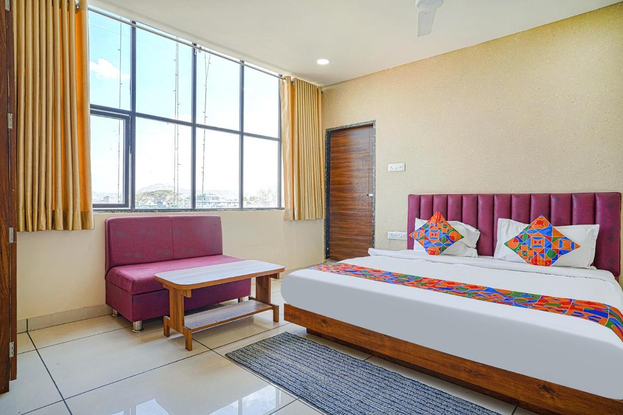 Fabhotel Sukh Vilas Indore Exterior photo