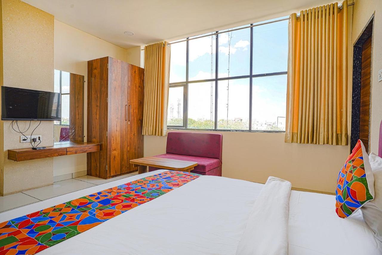 Fabhotel Sukh Vilas Indore Exterior photo